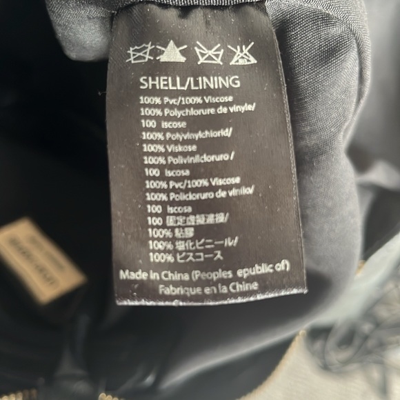 Urban Originals Black vegan leather fringed tote bag - Picture 13 of 13